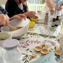 Load image into Gallery viewer, 🌊🧜🏻♀️🐟OCEAN DREAMING RETREAT🐟🧜🏻♀️🌊
 with all payment options